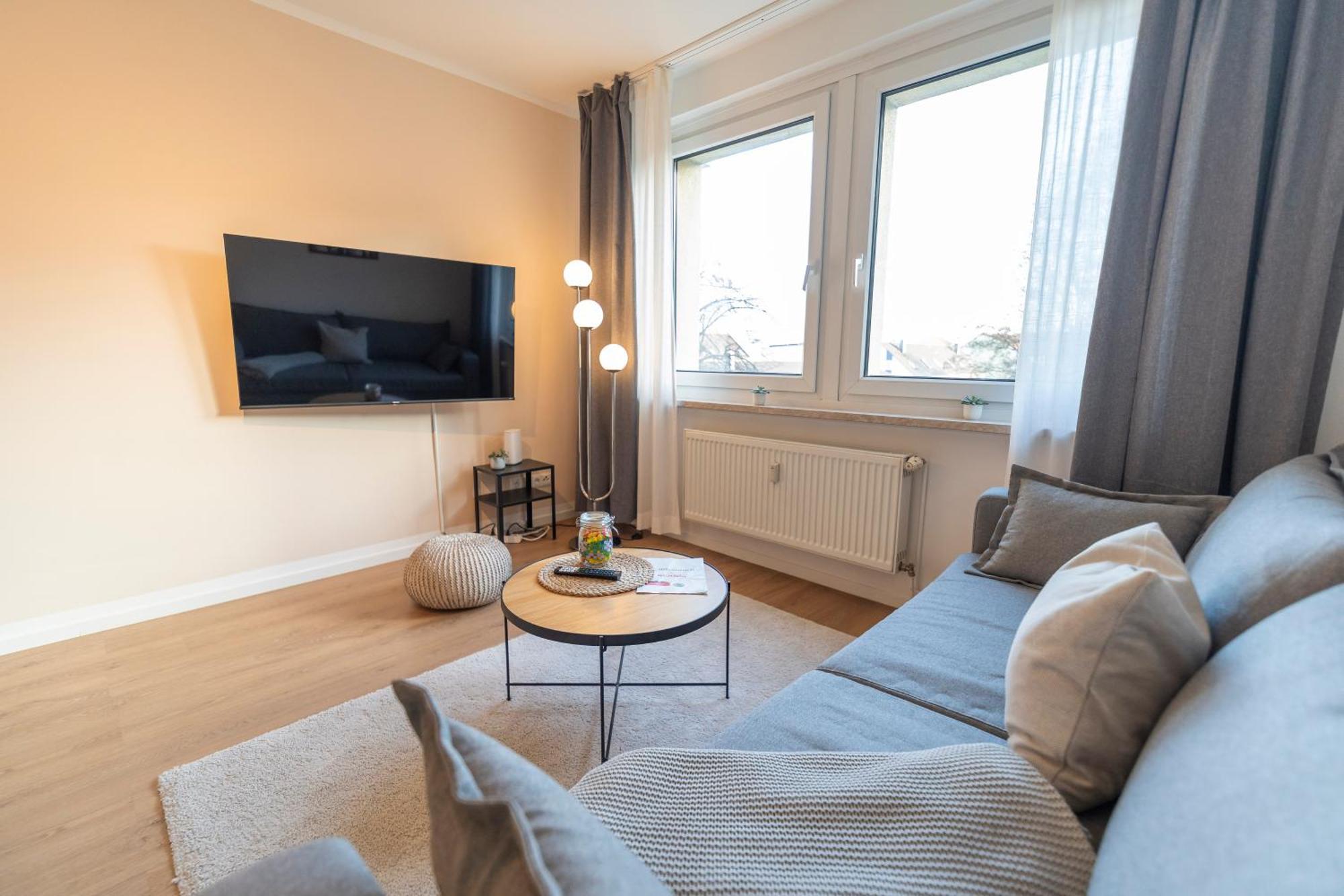 Rr - Stylish Apartment 50Qm - Wifi - Washer - Tv Magdeburg Bagian luar foto